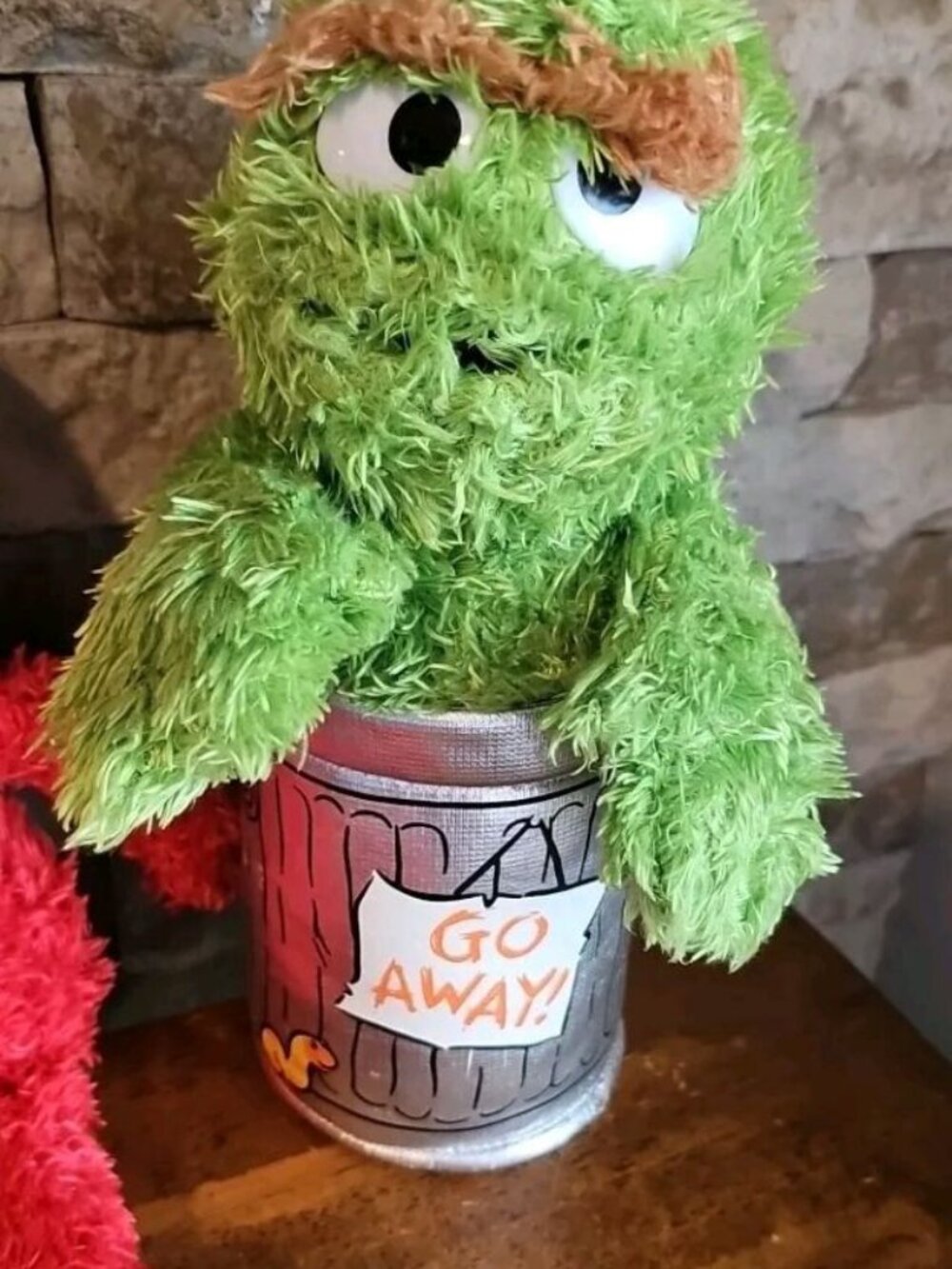 Sesame Street Oscar The Grouch 2010 And Elmo 2005 Plush - Picture 2 of 10
